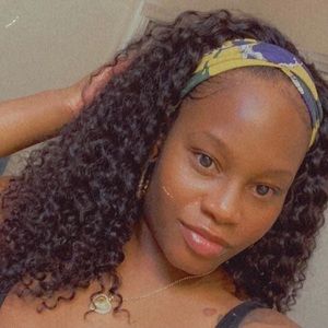 Meet your Posher, Lakreshia